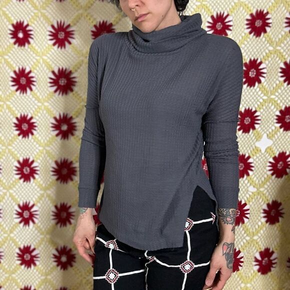 California moonrise long sleeve turtleneck tee XS - Picture 3 of 8